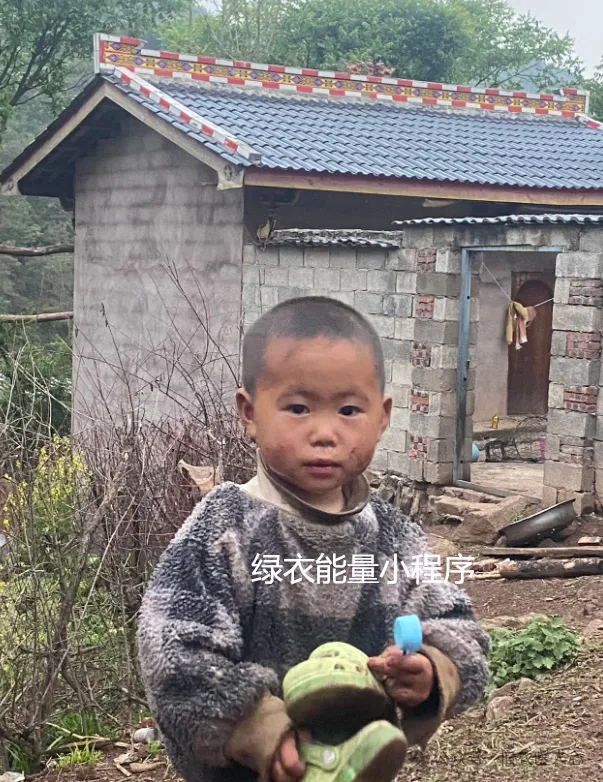 四川省凉山彝族自治州美姑县公安局对面圆通快递